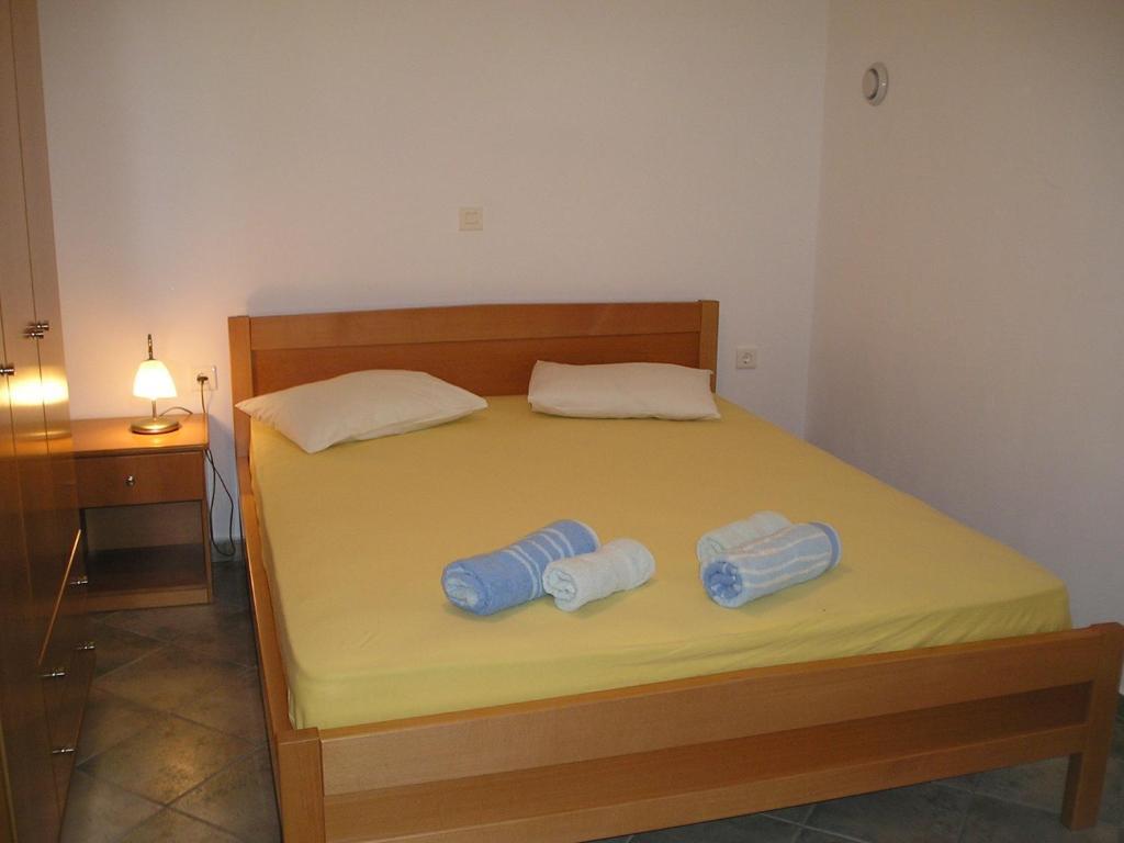 Villa Pegasos Chrysi Ammoudia Habitación foto